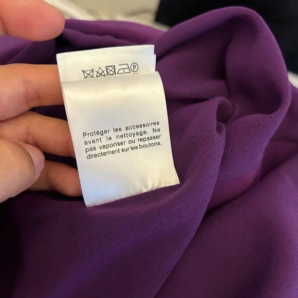 ! Gucci 🎉100% Authentic guaranteed Gucci Dress🌺 - Picture 10 of 10